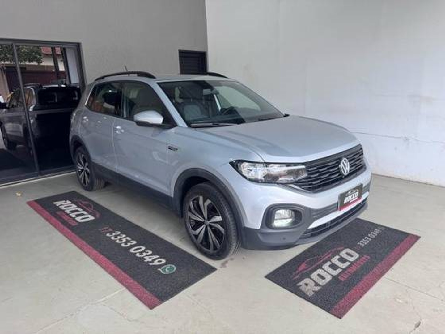 VOLKSWAGEN T-CROSS 1.0 200 TSI TOTAL FLEX COMFORTLINE AUTOMÁTICO