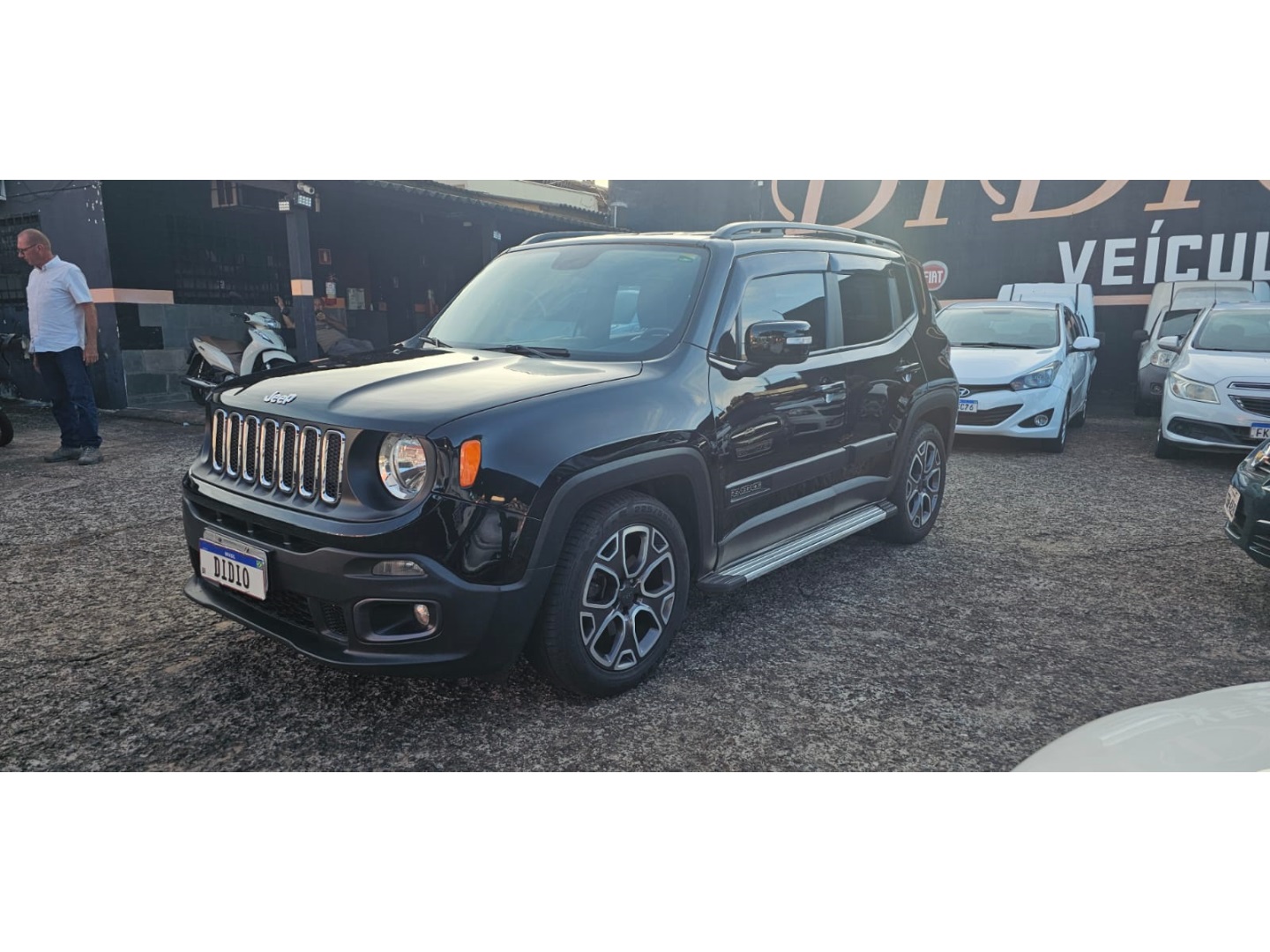 JEEP RENEGADE 1.8 16V FLEX LONGITUDE 4P AUTOMÁTICO