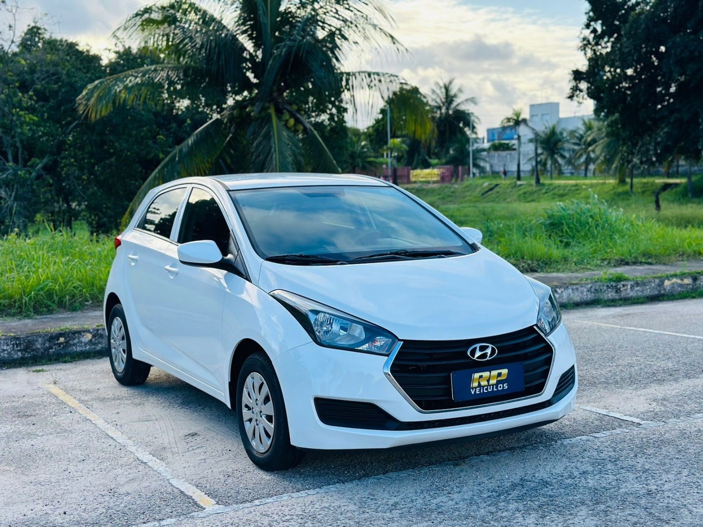 HYUNDAI HB20 1.0 COMFORT 12V FLEX 4P MANUAL