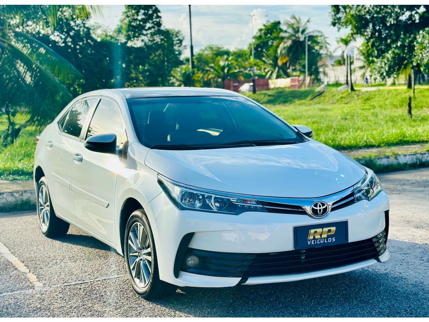 TOYOTA COROLLA 1.8 GLI UPPER 16V FLEX 4P AUTOMÁTICO