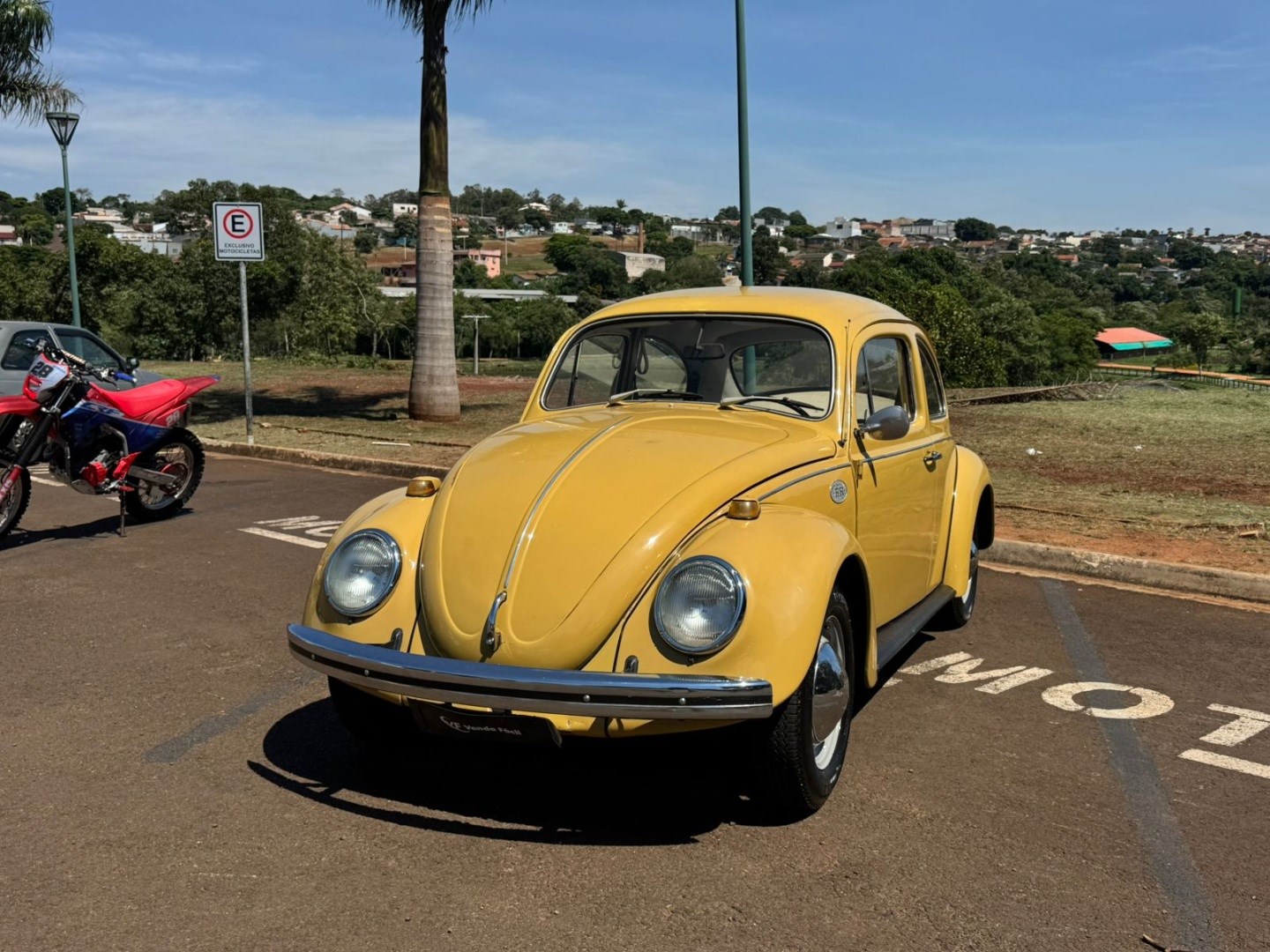 VOLKSWAGEN FUSCA