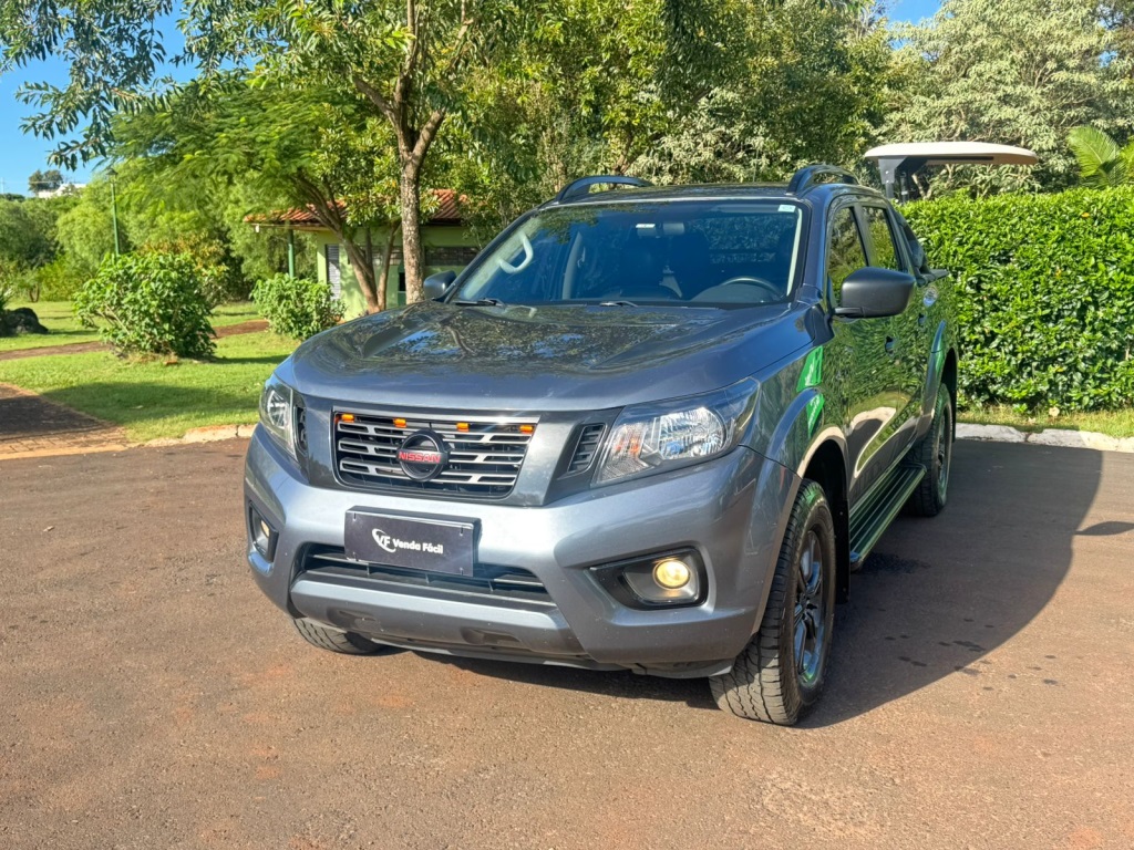 NISSAN FRONTIER