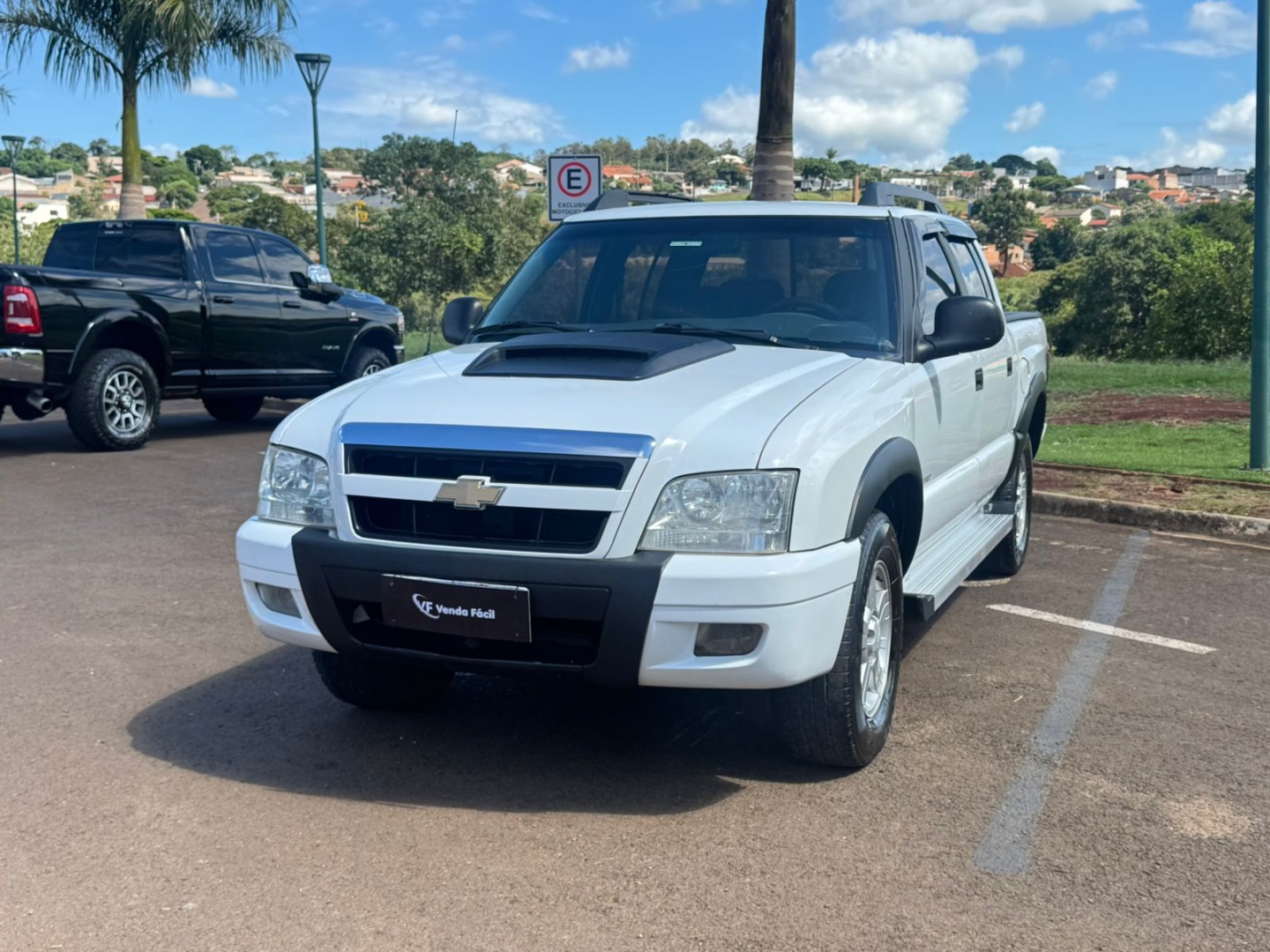 CHEVROLET S10