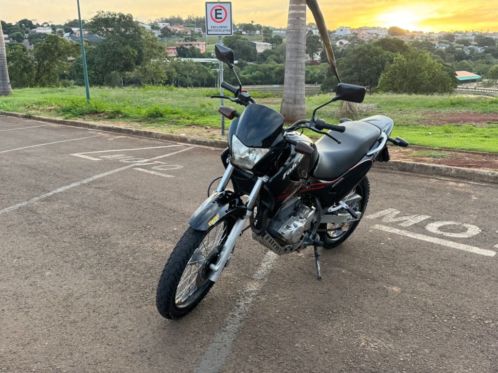 MOTO HONDA NX-4 FALCON 400