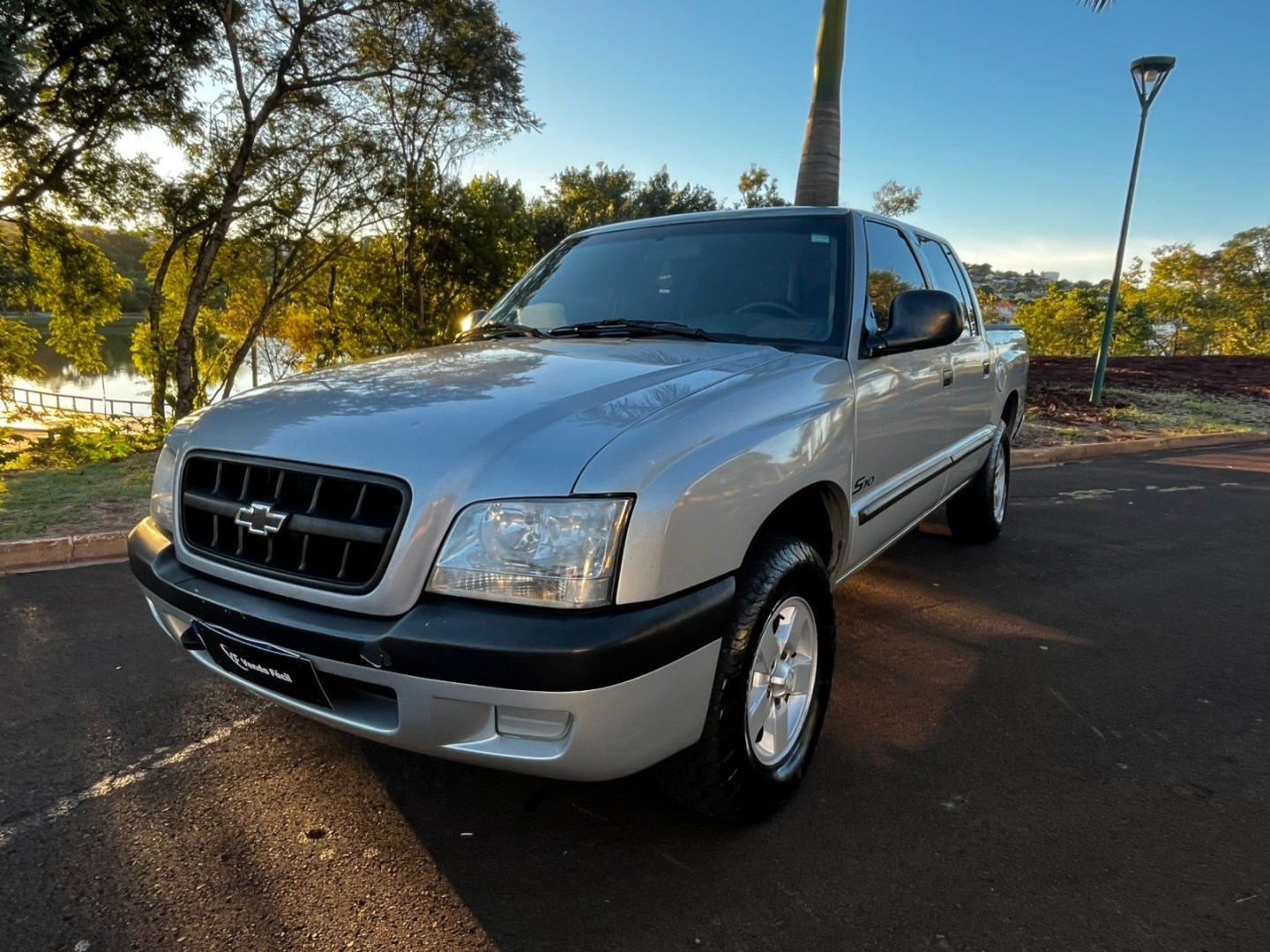 CHEVROLET S10