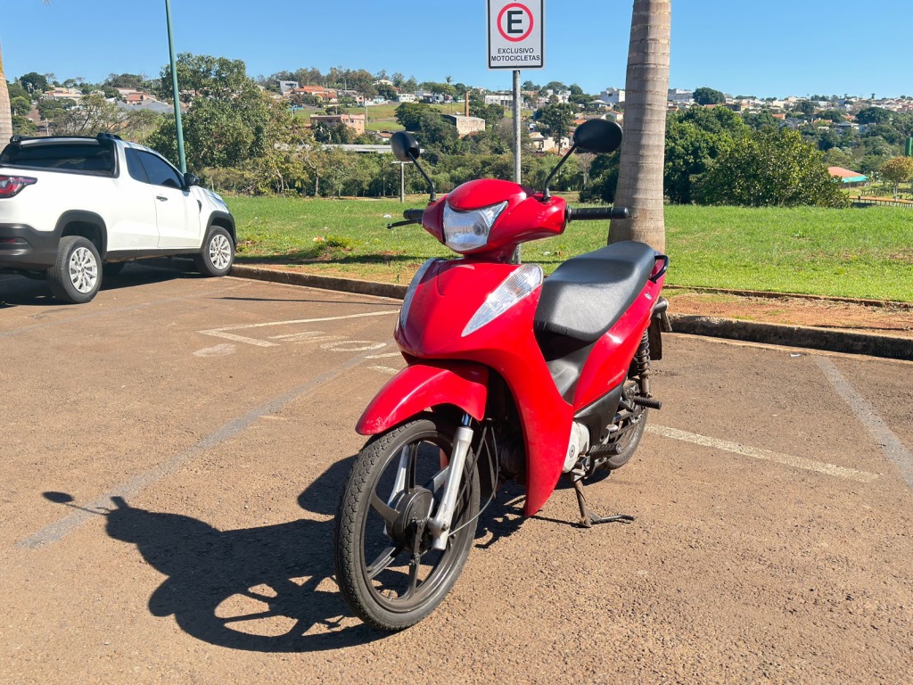 MOTO HONDA BIZ 125 ES