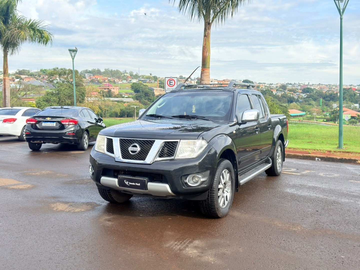 NISSAN FRONTIER