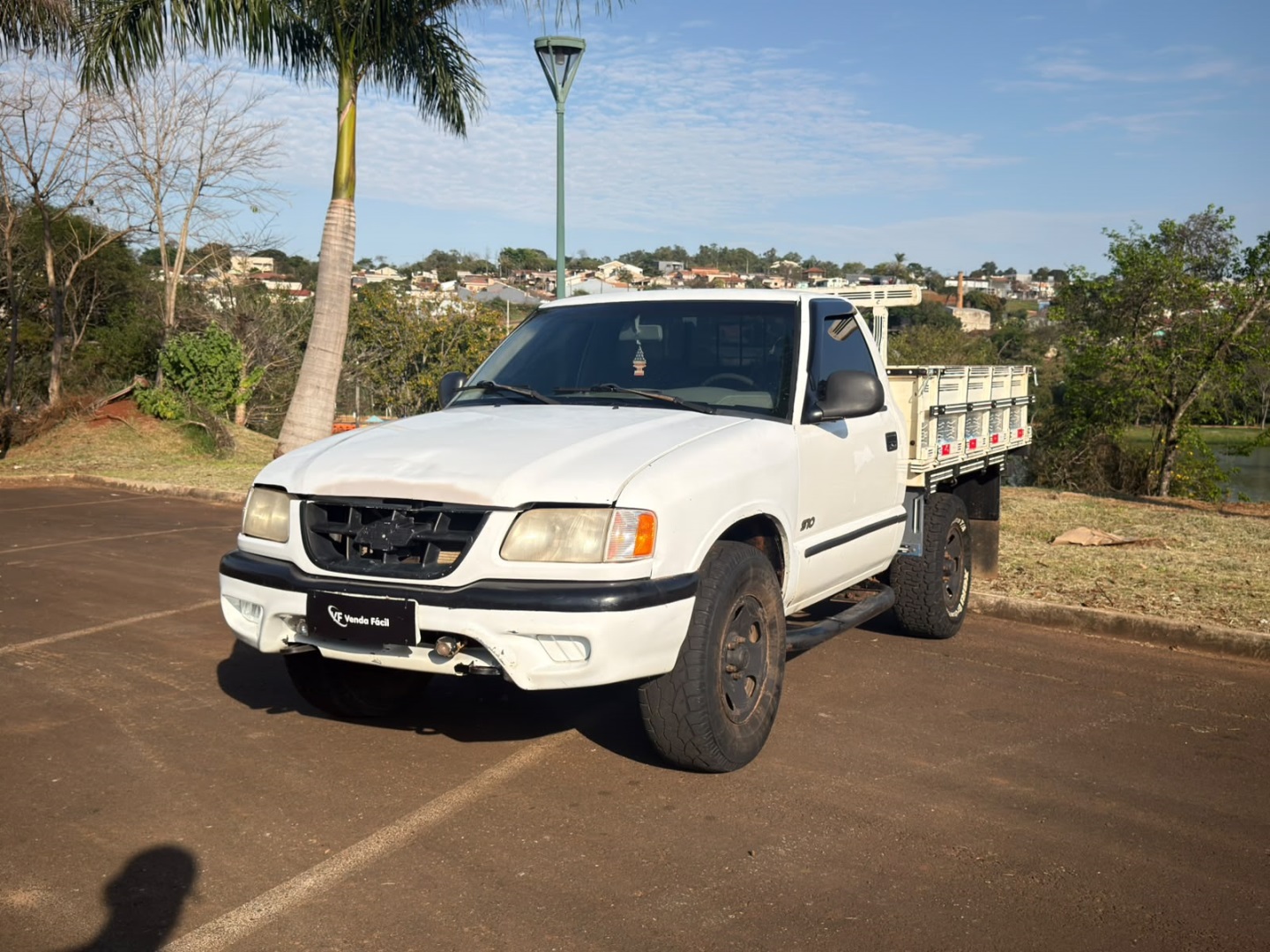 CHEVROLET S10