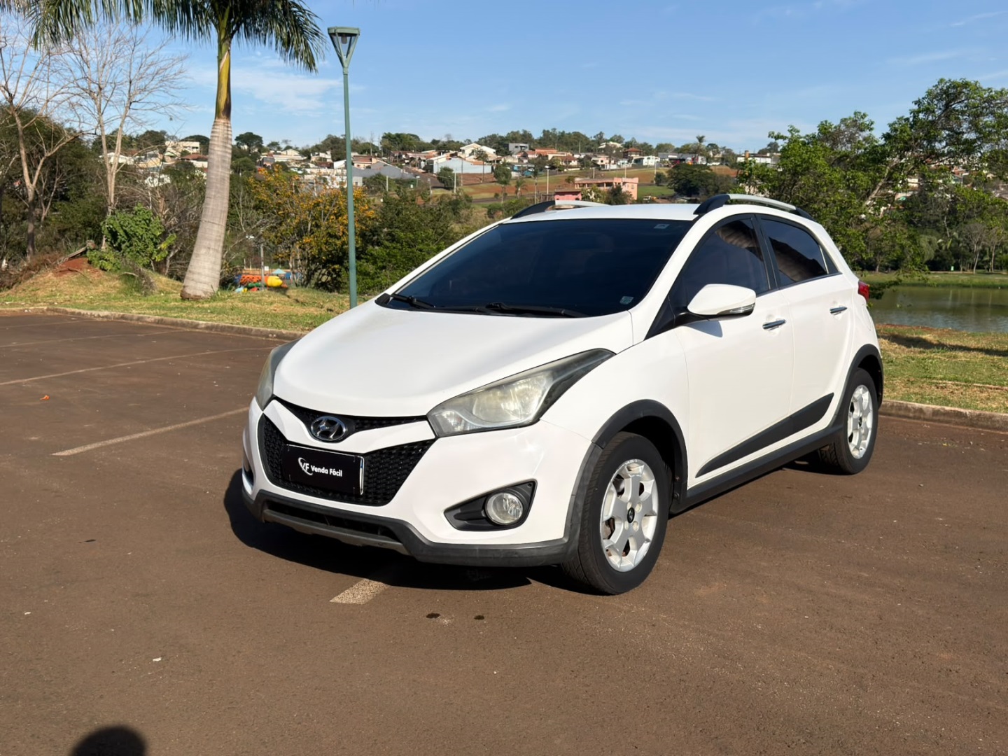 HYUNDAI HB20X