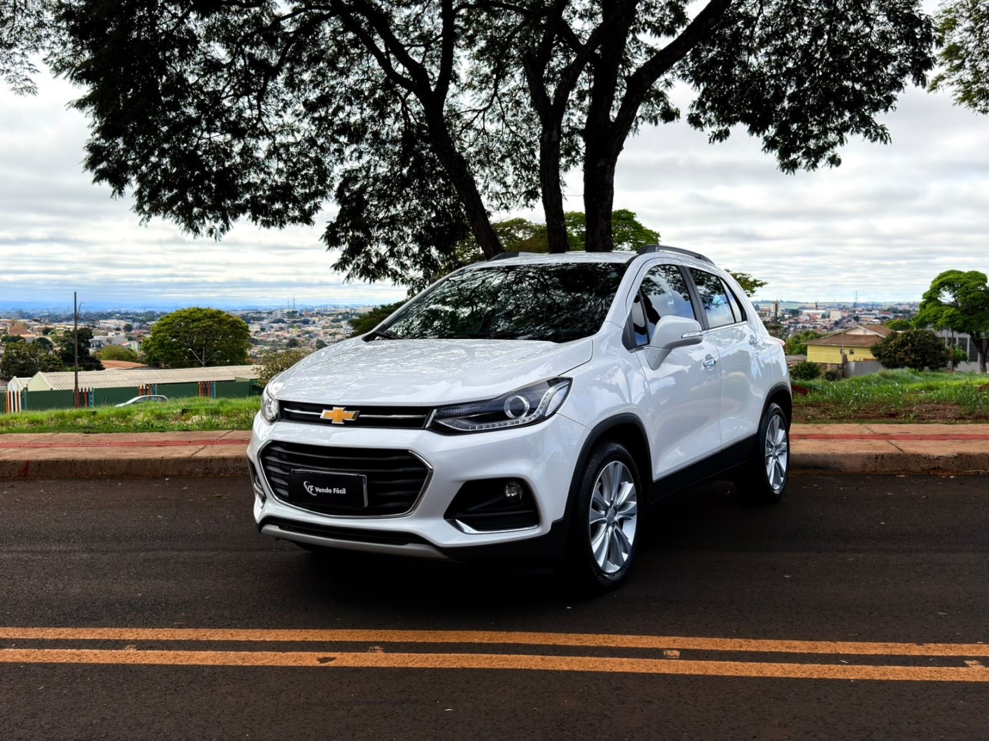 CHEVROLET TRACKER