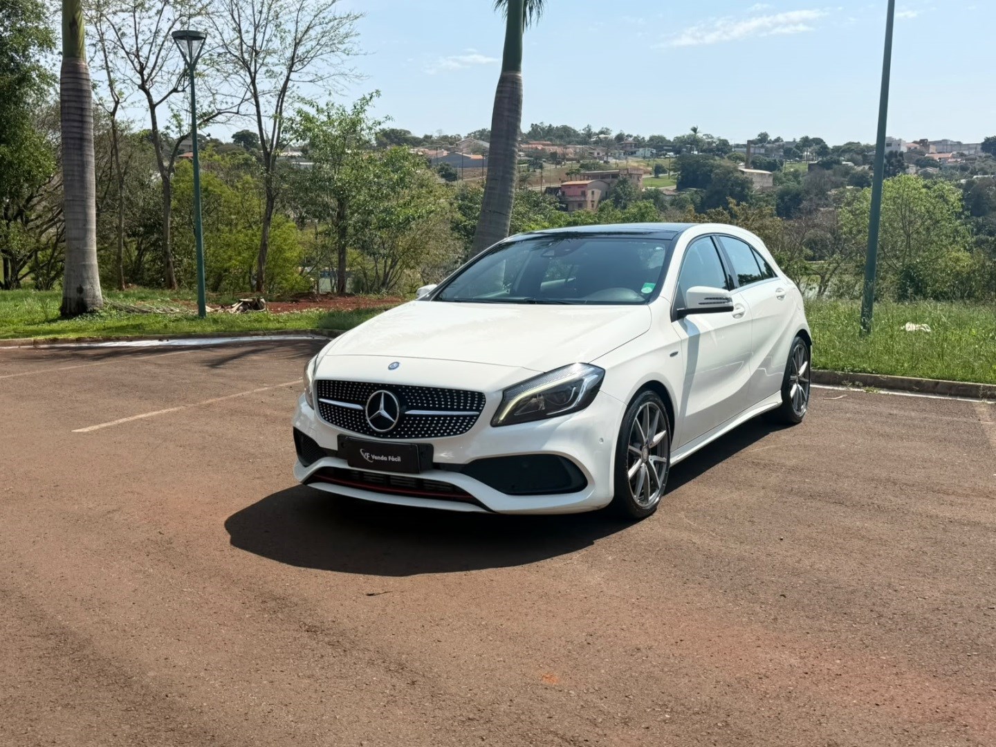MERCEDES-BENZ A 250