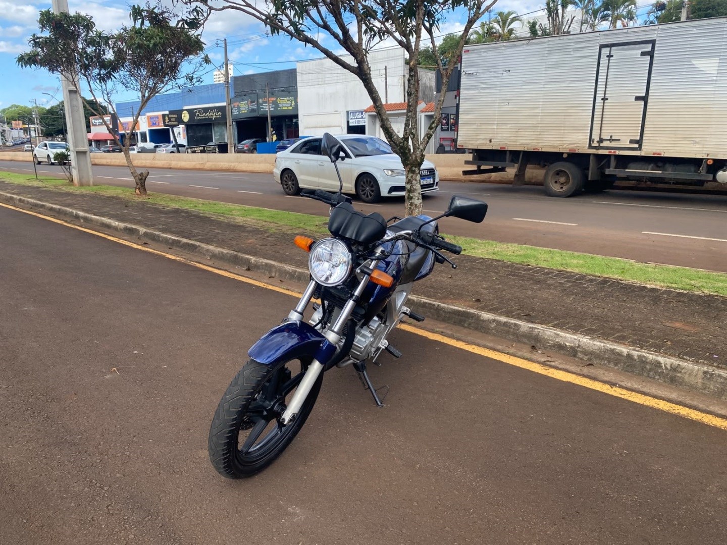 MOTO HONDA CBX 250 TWISTER