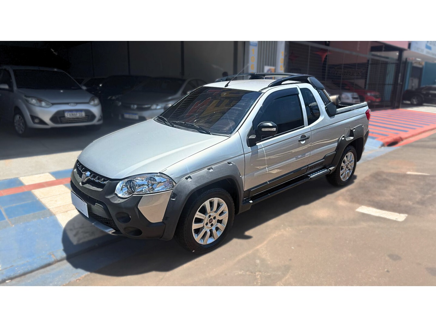 FIAT STRADA 1.8 MPI ADVENTURE CE 16V FLEX 2P MANUAL