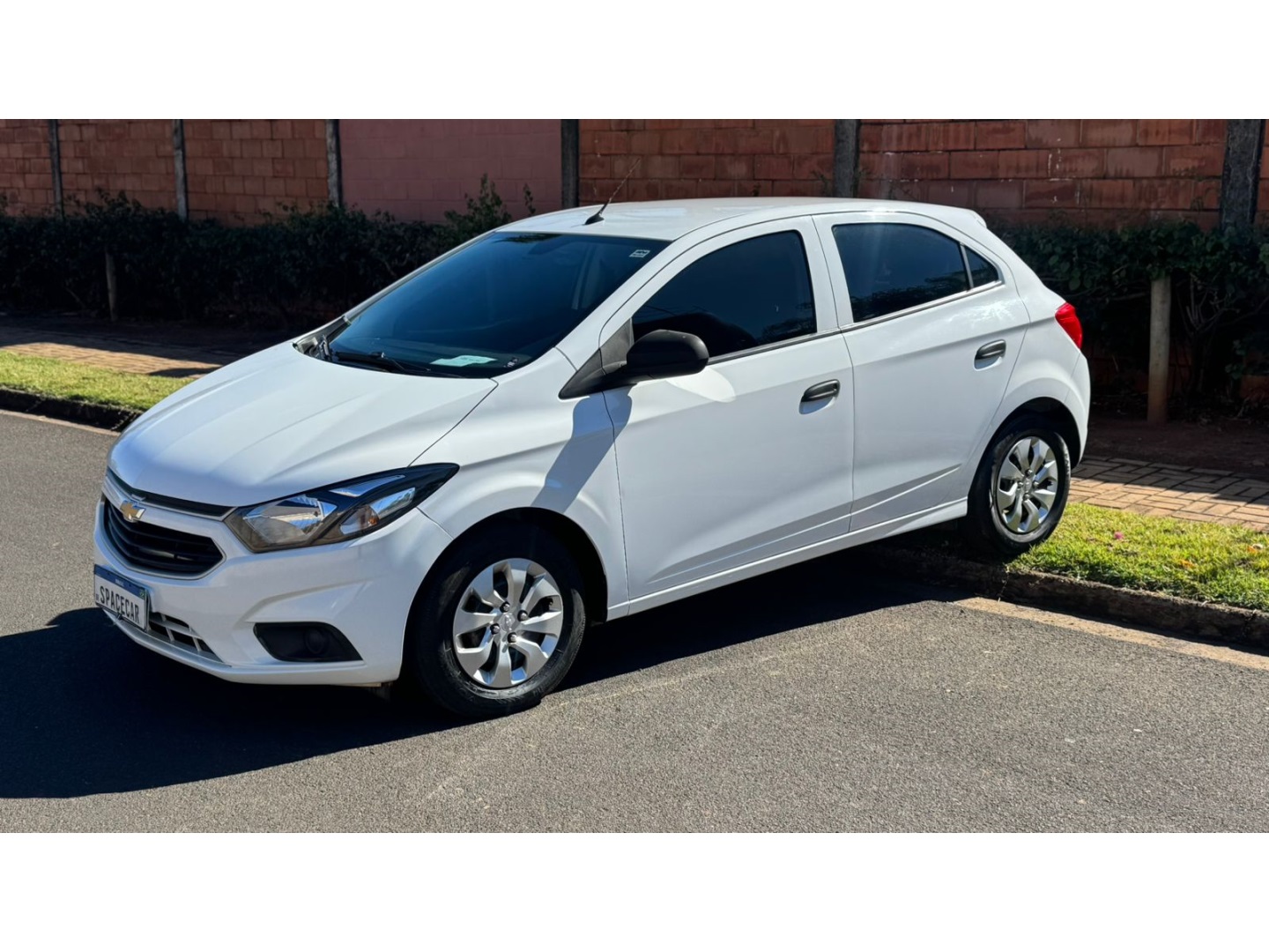 CHEVROLET ONIX 1.0 MPFI JOY 8V FLEX 4P MANUAL