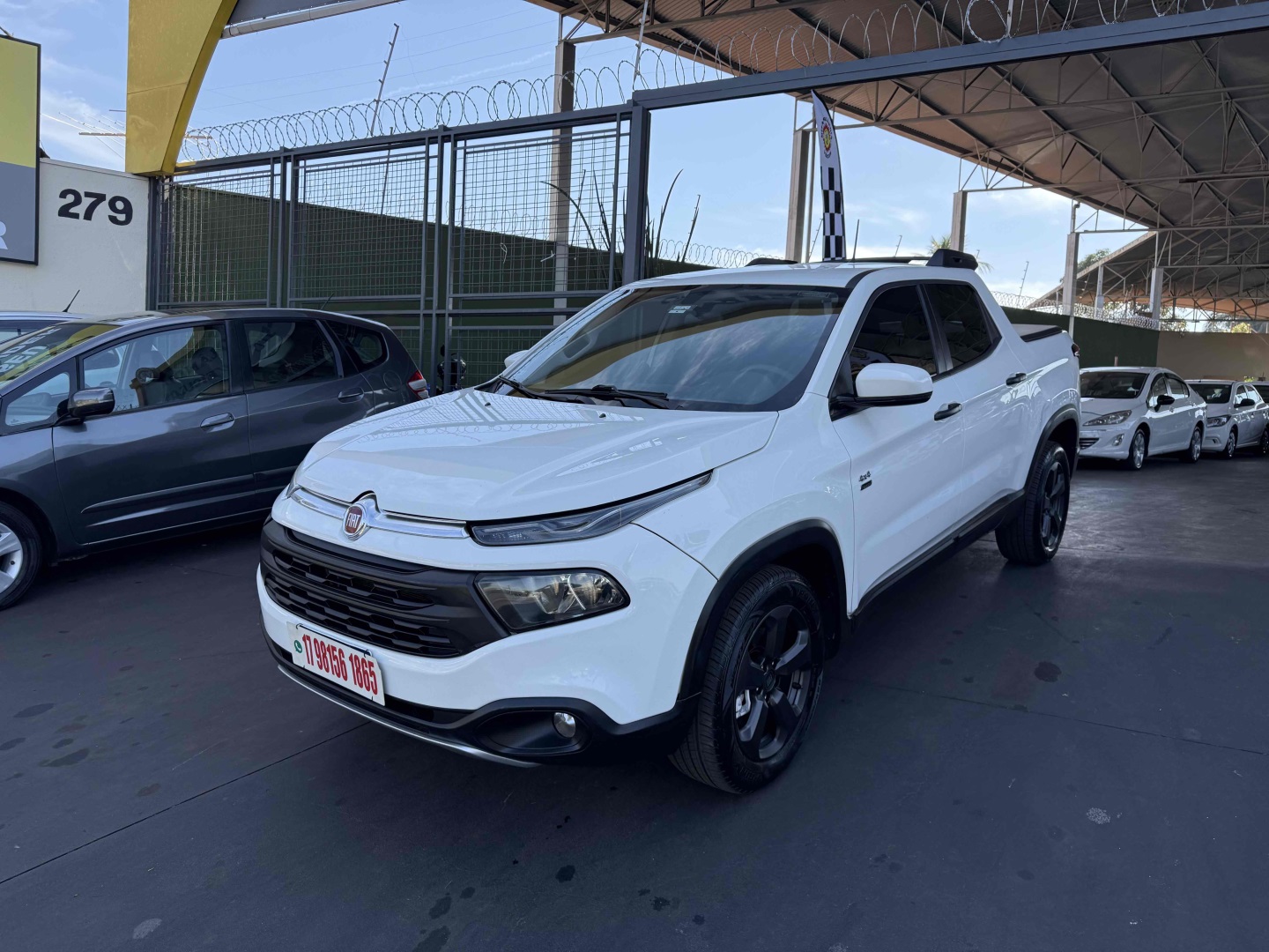 FIAT TORO 2.0 16V TURBO DIESEL FREEDOM 4WD MANUAL