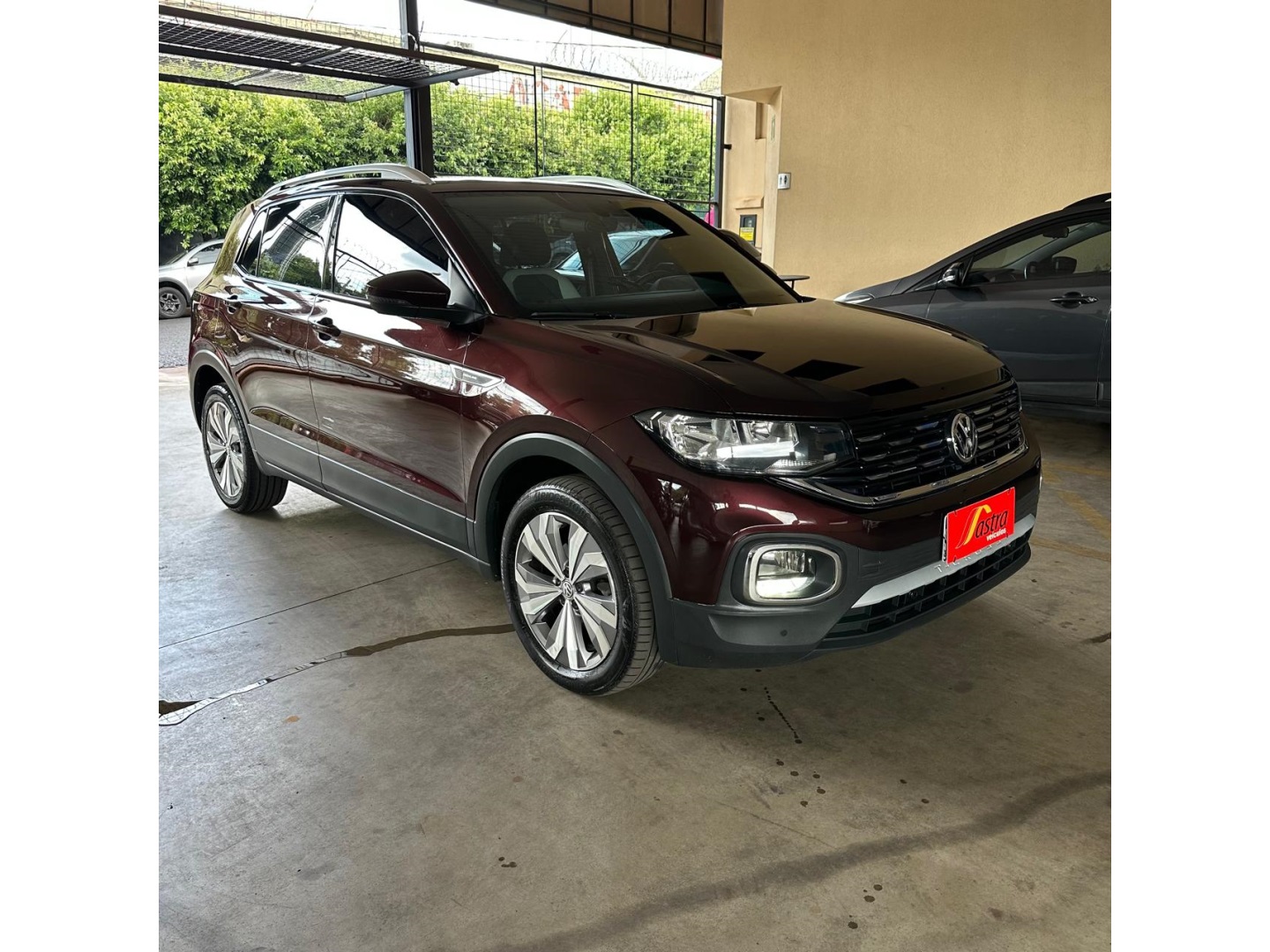 VOLKSWAGEN T-CROSS 1.4 250 TSI TOTAL FLEX HIGHLINE AUTOMÁTICO