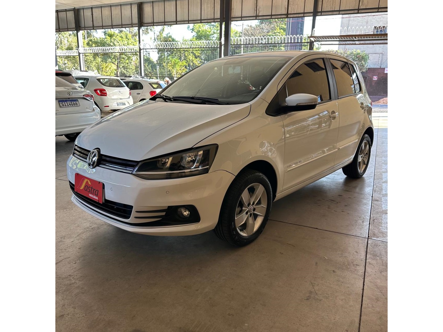 VOLKSWAGEN FOX 1.6 MSI COMFORTLINE 8V FLEX 4P MANUAL