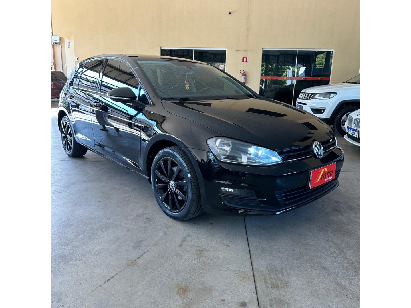 VOLKSWAGEN GOLF 1.4 TSI COMFORTLINE 16V GASOLINA 4P AUTOMÁTICO