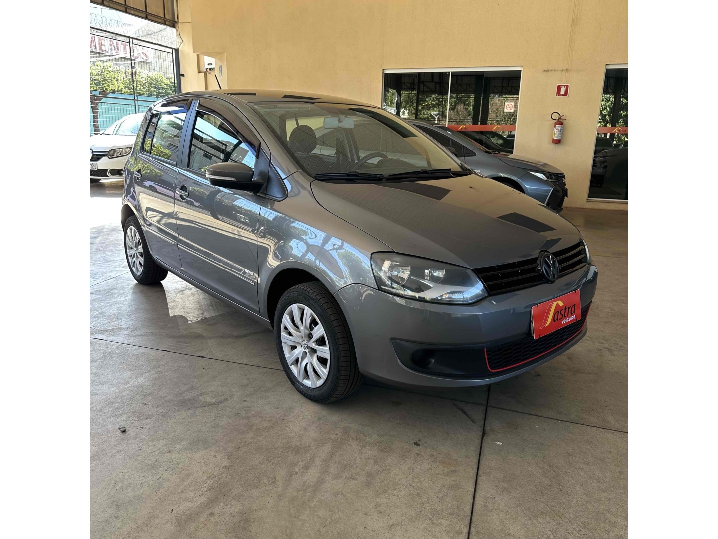 VOLKSWAGEN FOX 1.0 MI TREND 8V FLEX 4P MANUAL