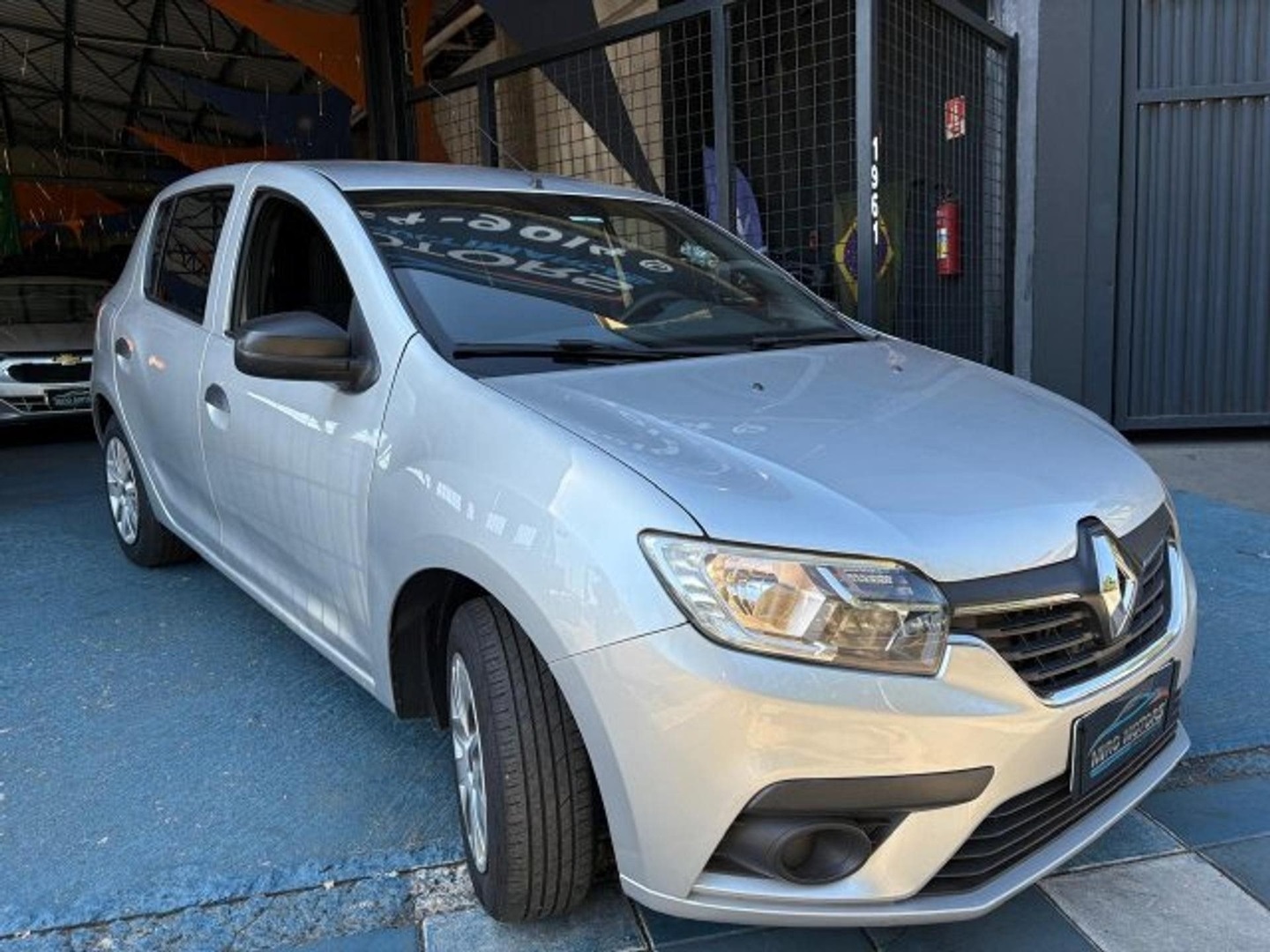 RENAULT SANDERO 1.0 12V SCE FLEX LIFE MANUAL