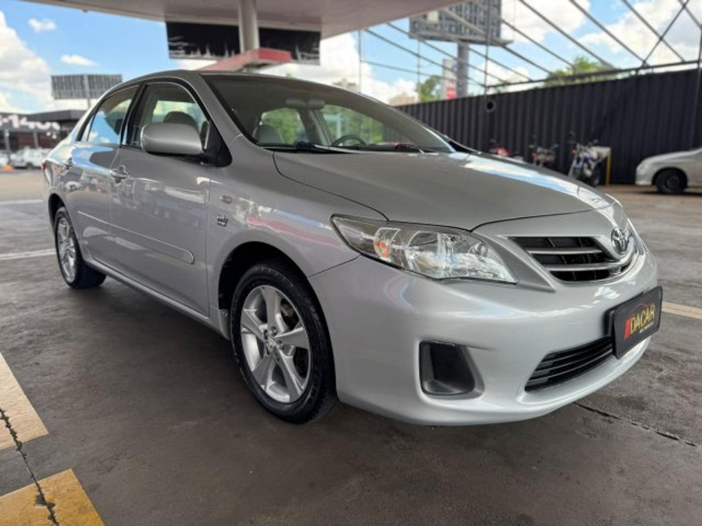 TOYOTA COROLLA 1.8 GLI 16V FLEX 4P AUTOMÁTICO