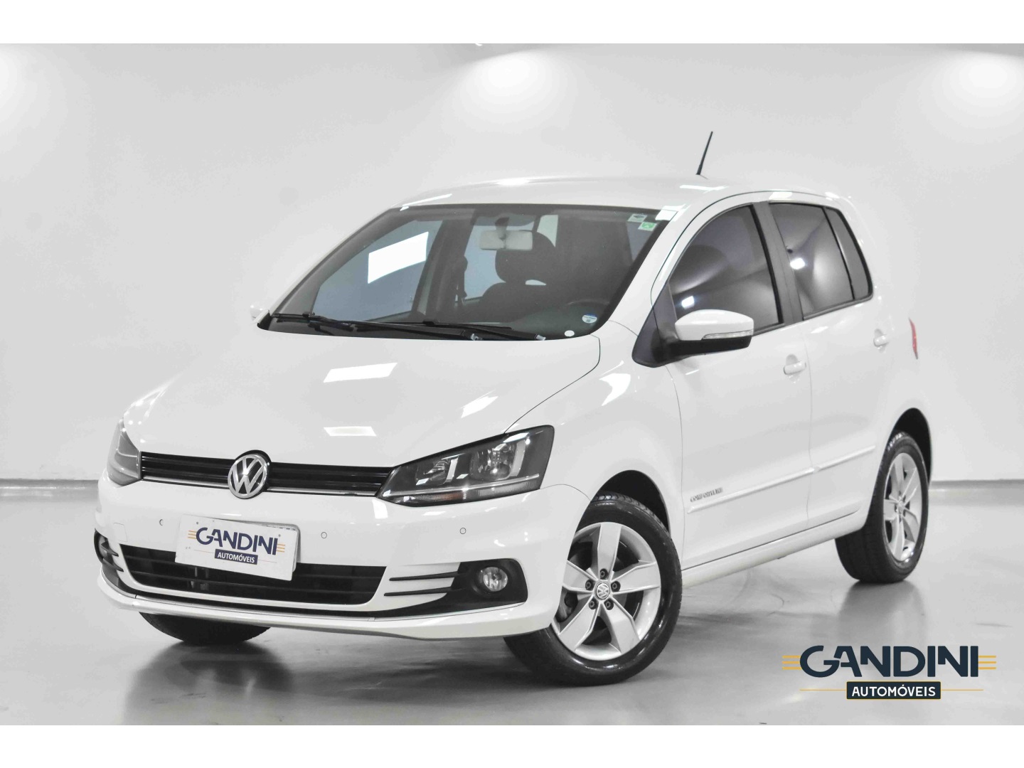 VOLKSWAGEN FOX 1.6 MSI COMFORTLINE 8V FLEX 4P MANUAL