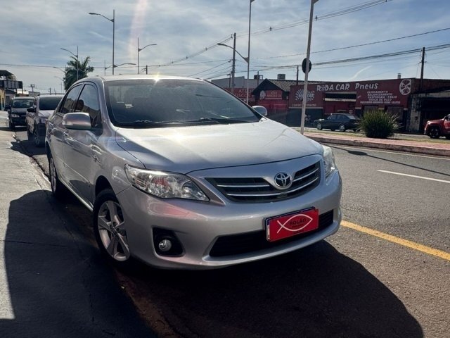 TOYOTA COROLLA 2.0 XEI 16V FLEX 4P AUTOMÁTICO