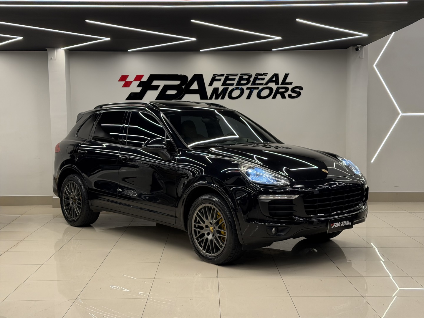 PORSCHE CAYENNE