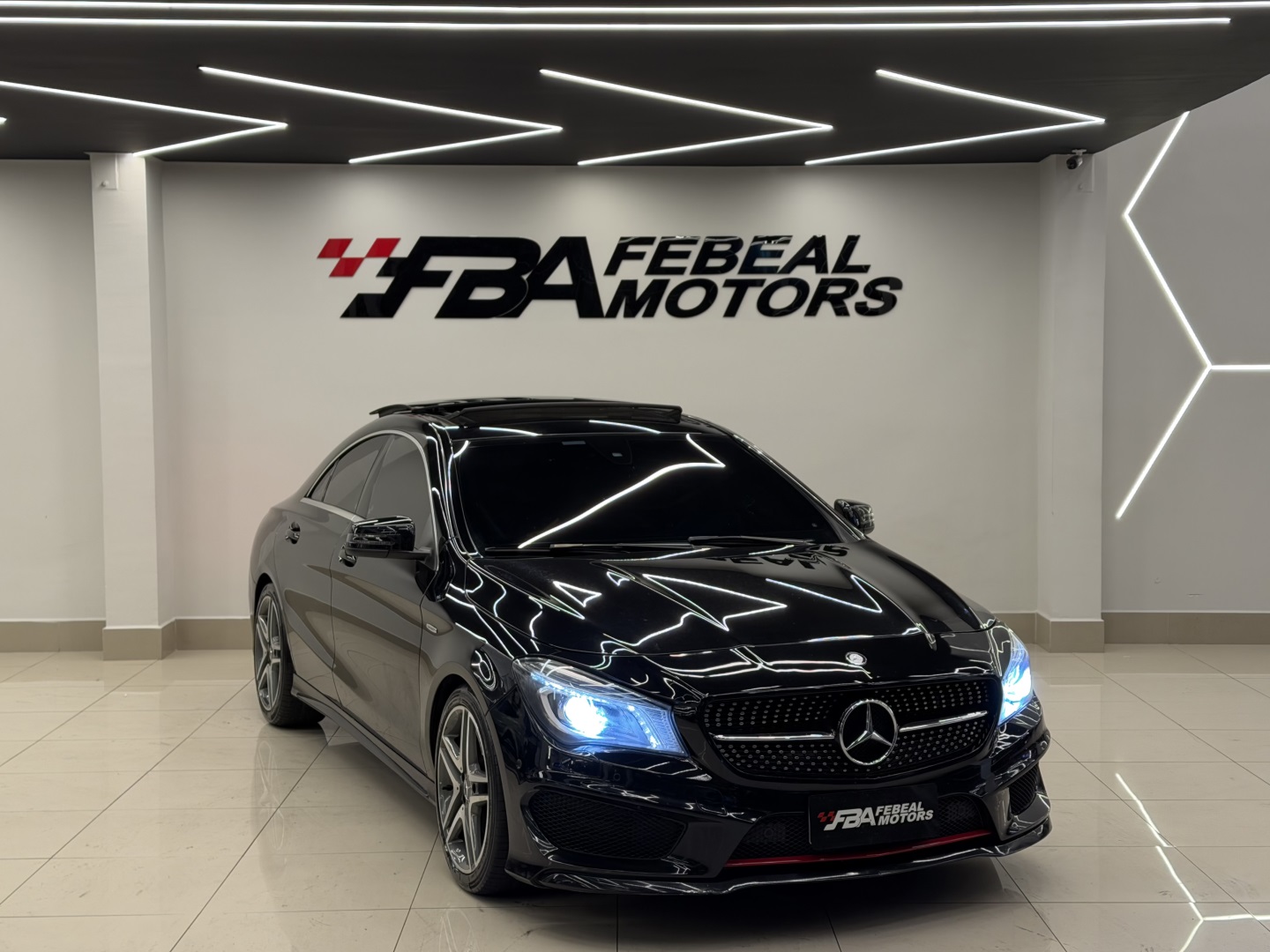 MERCEDES-BENZ CLA 250