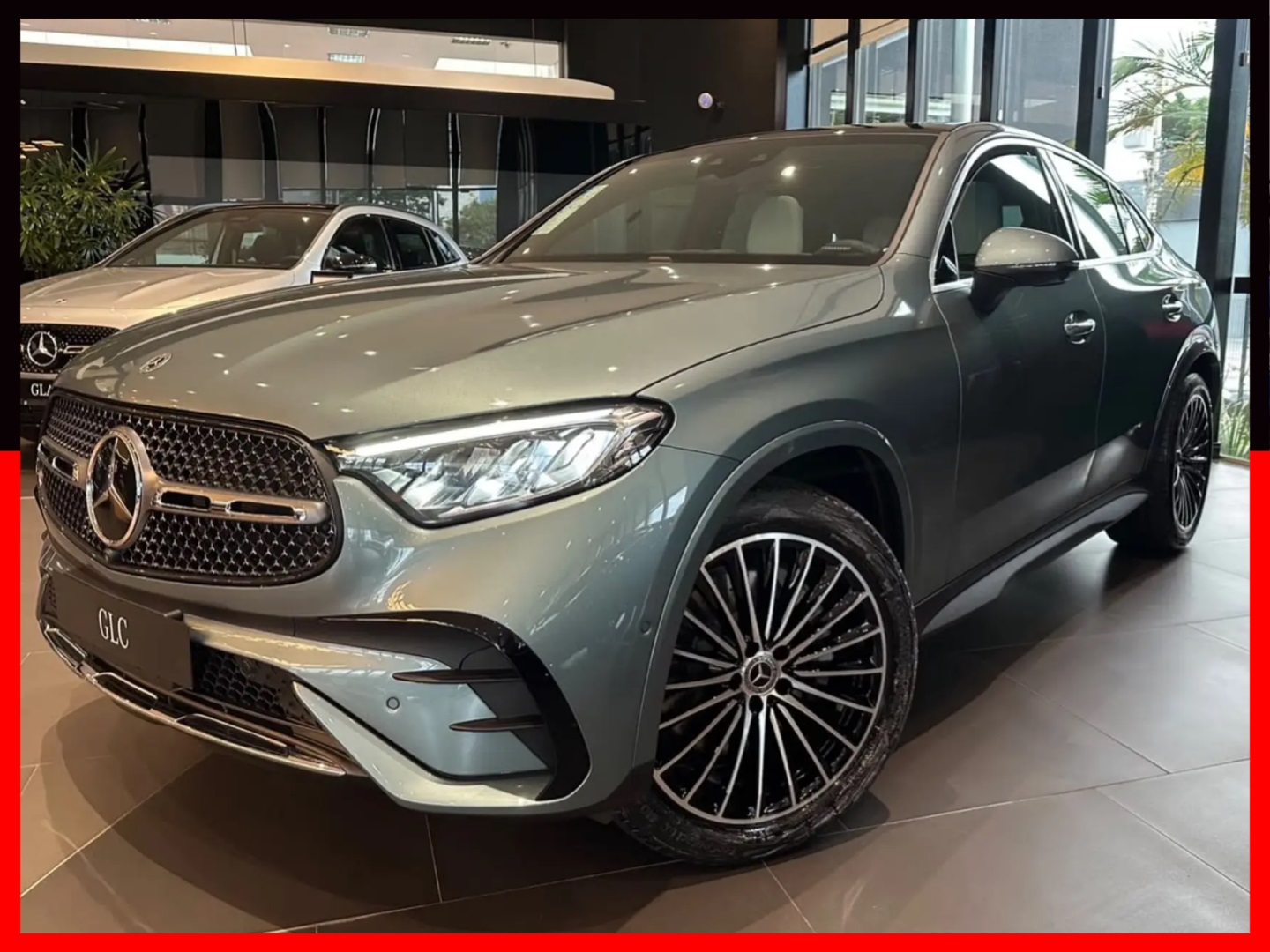 MERCEDES-BENZ GLC 300 2.0 MHEV AMG LINE COUPÉ 4MATIC 9G-TRONIC