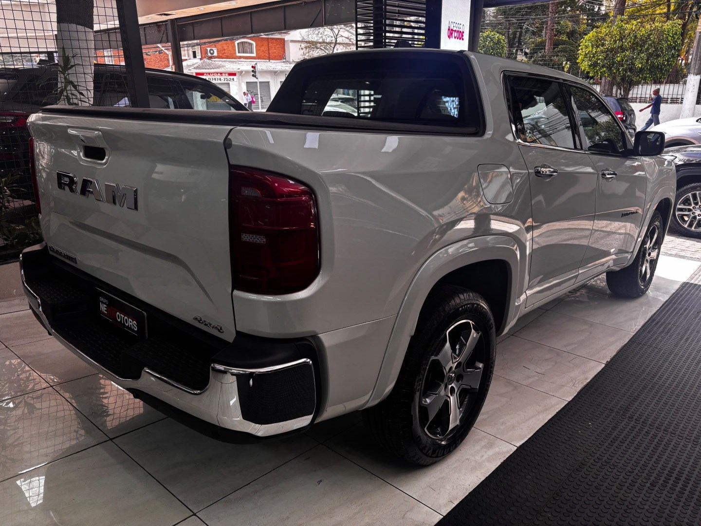 Thumbnail 16