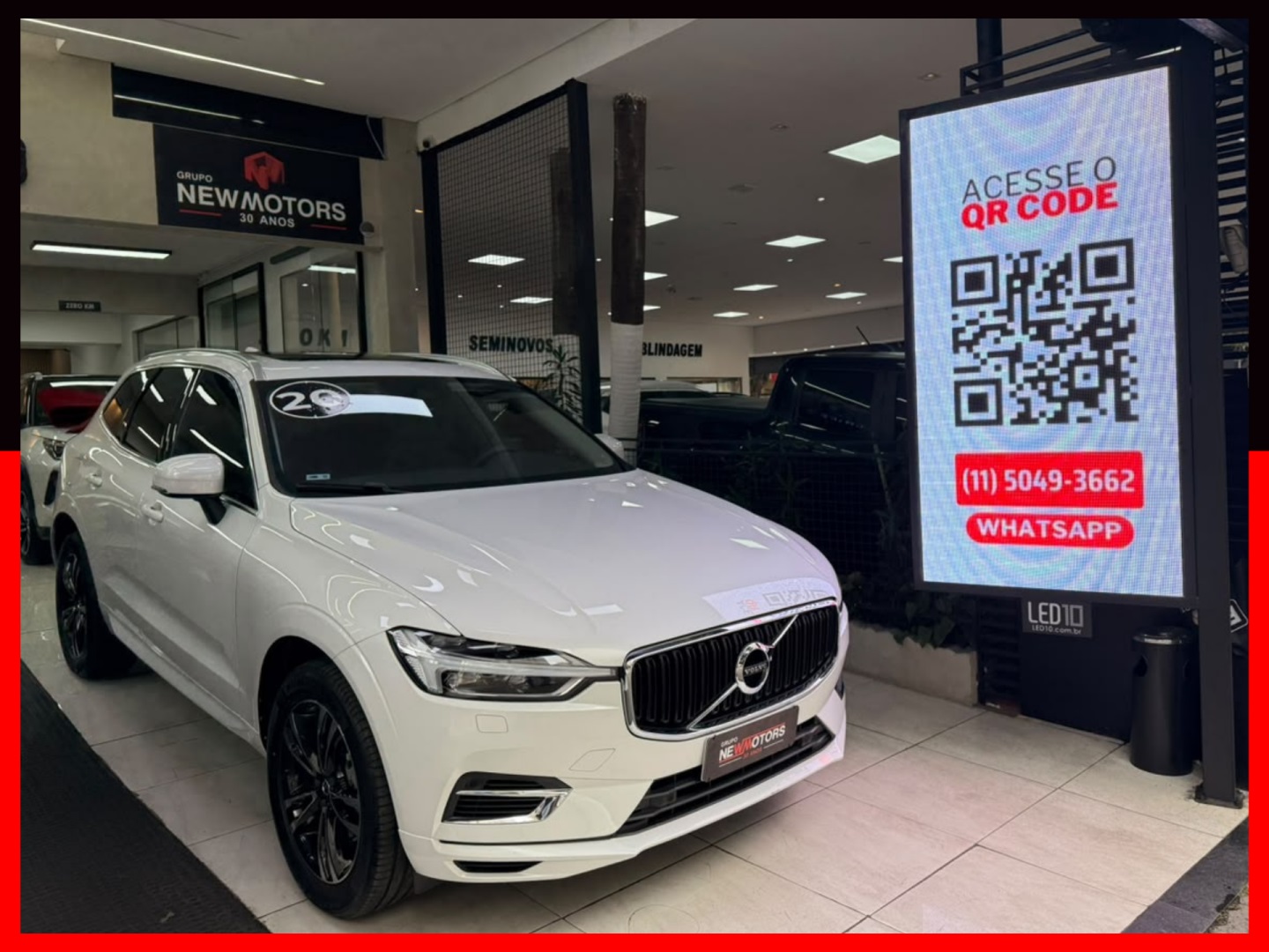 VOLVO XC60 2.0 T8 HYBRID MOMENTUM AWD GEARTRONIC