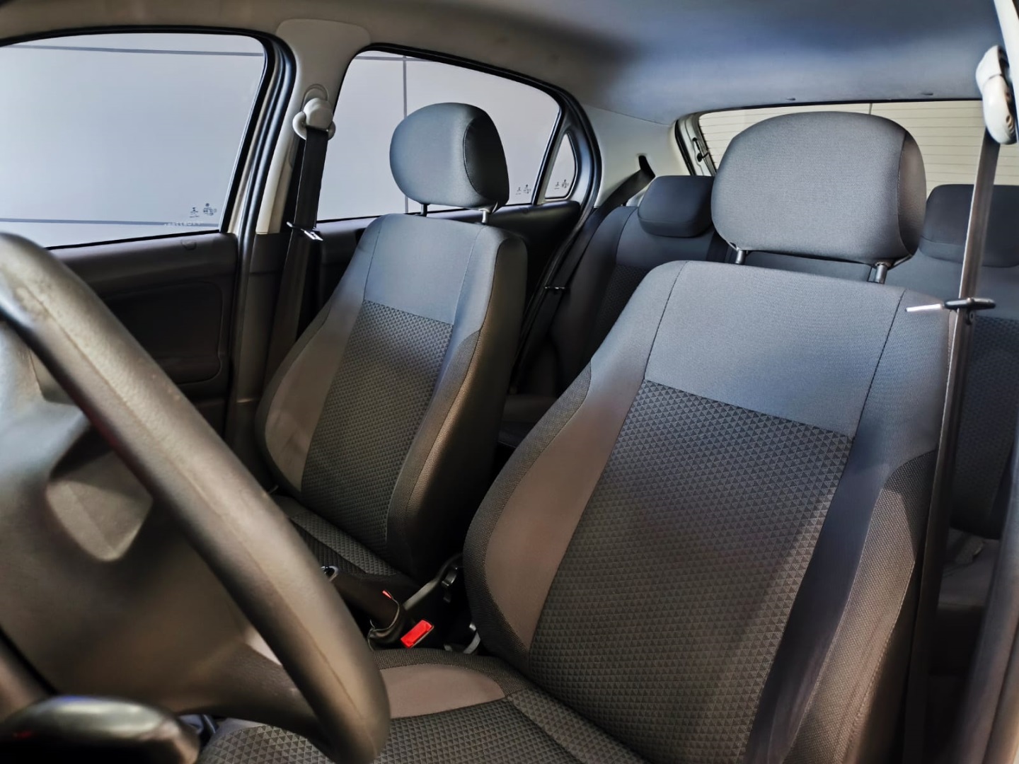 VOLKSWAGEN GOL 1.0 12V MPI TOTALFLEX 4P MANUAL - foto 5