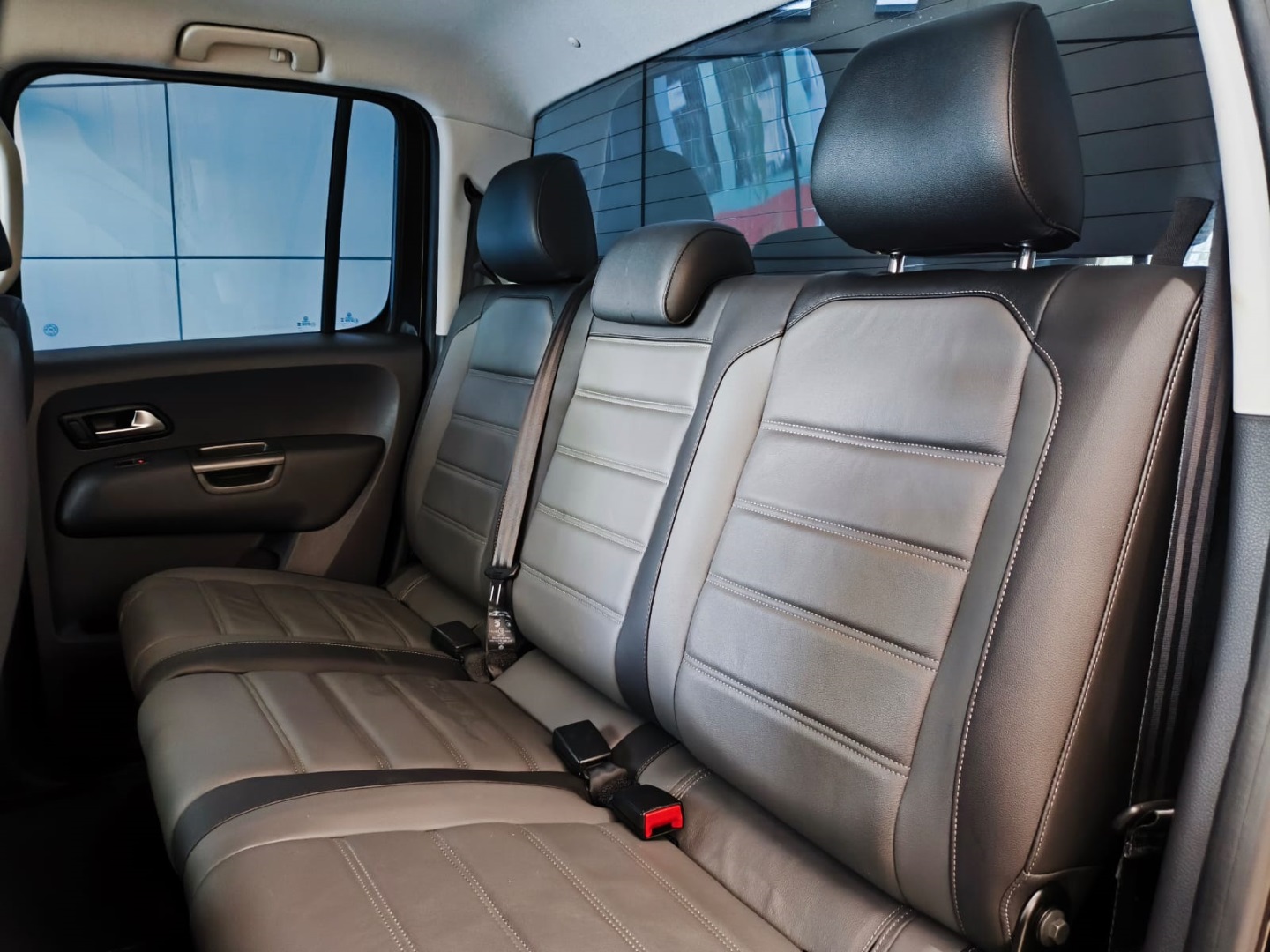 VOLKSWAGEN AMAROK 3.0 V6 TDI DIESEL HIGHLINE CD 4MOTION AUTOMÁTICO - foto 6